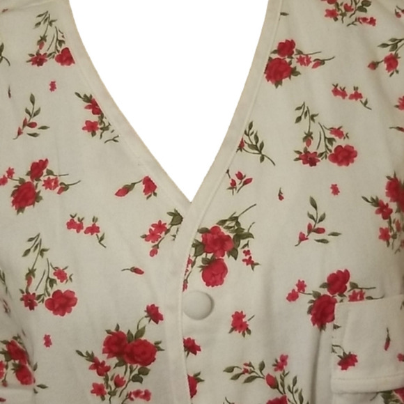 VICTORIA Secret Pajama Top - Picture 4 of 7